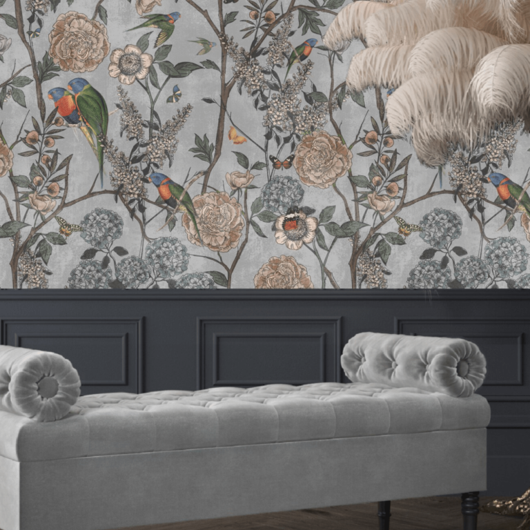Grey Chinoiserie room with birds and feathers wallpaper