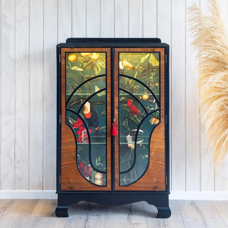 Treasure of Toucans - Cocktail Cabinet